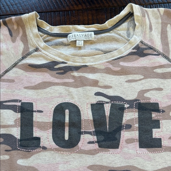 PJ SALVAGE Camo LOVE Thermal Waffle Knit Lounge Top Size Small - Picture 3 of 7